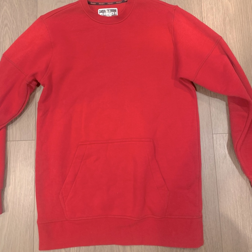 ANDI sweatshirt with pocket in excellent condition